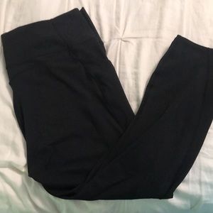 Fabletics PureLuxe leggings with pockets! XXL